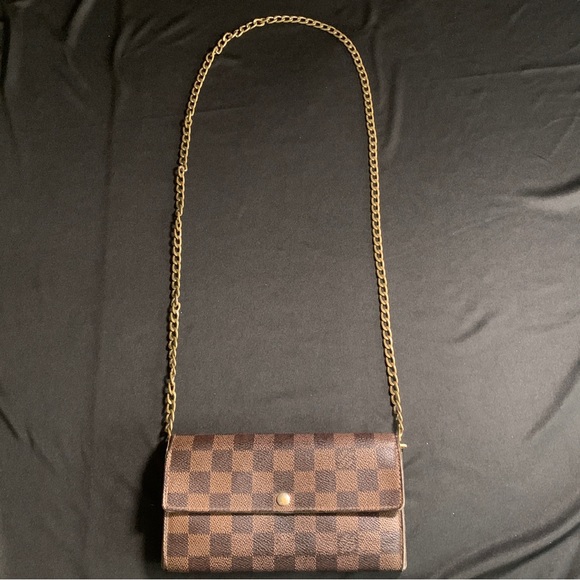 New 47” crossbody chain in antique gold/bronze. - Picture 4 of 4